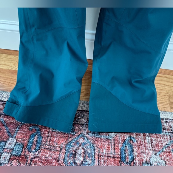 Women's 2023 Flylow Foxy Ski Snowboard Bib Greedo Turquoise EUC Small S - Picture 7 of 9